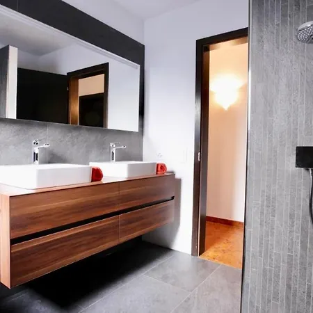 Casa Micheroli Apartamento Gordola